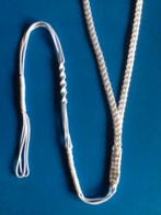 Traditioneel Scouting Fluitkoord van wit katoen, Verzamelen, Scouting, Ophalen of Verzenden, Nieuw, Embleem, Speld of Insigne