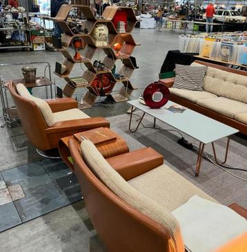 Retro salontafel MADE . com. Hele goede staat! Beige / brons beschikbaar voor biedingen