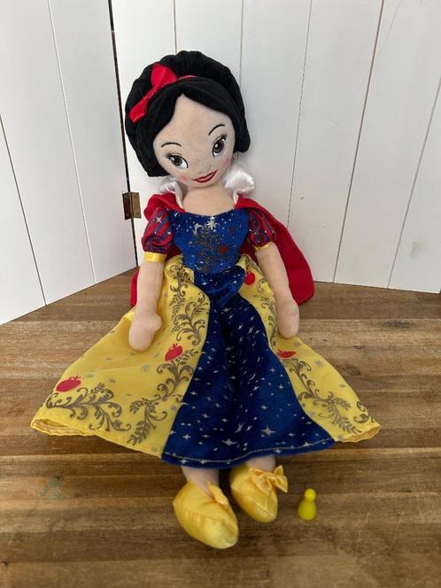 Sneeuwwitje 50cm muziekknuffel Disneyland Parijs, Verzamelen, Disney, Zo goed als nieuw, Knuffel, Sneeuwwitje of Doornroosje, Ophalen of Verzenden