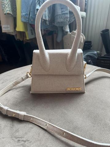 Jacquemus Tas Beige beschikbaar voor biedingen
