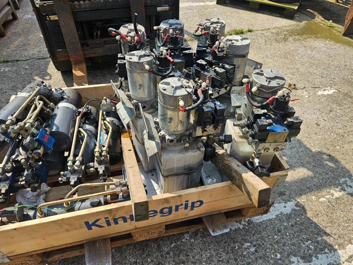 Hydro unit 12 volt amp 230,, Doe-het-zelf en Verbouw, Gereedschap | Overige machines, Zo goed als nieuw, Ophalen