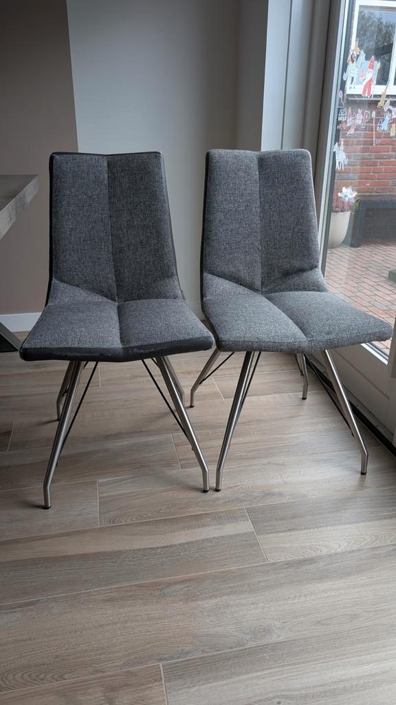 6 grijze Xooon eetkamerstoelen (stof/kunstleder), Antiek en Kunst, Antiek | Meubels | Stoelen en Banken, Ophalen