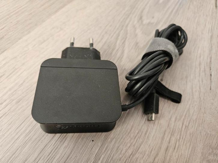 Originele Google Chromecast Voeding met Netwerkkabel, Computers en Software, Laptop-opladers, Gebruikt, Ophalen of Verzenden