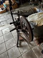 Antiek spinnenwiel, Hobby en Vrije tijd, Spinnewielen en Spinnen, Ophalen, Spinnewiel