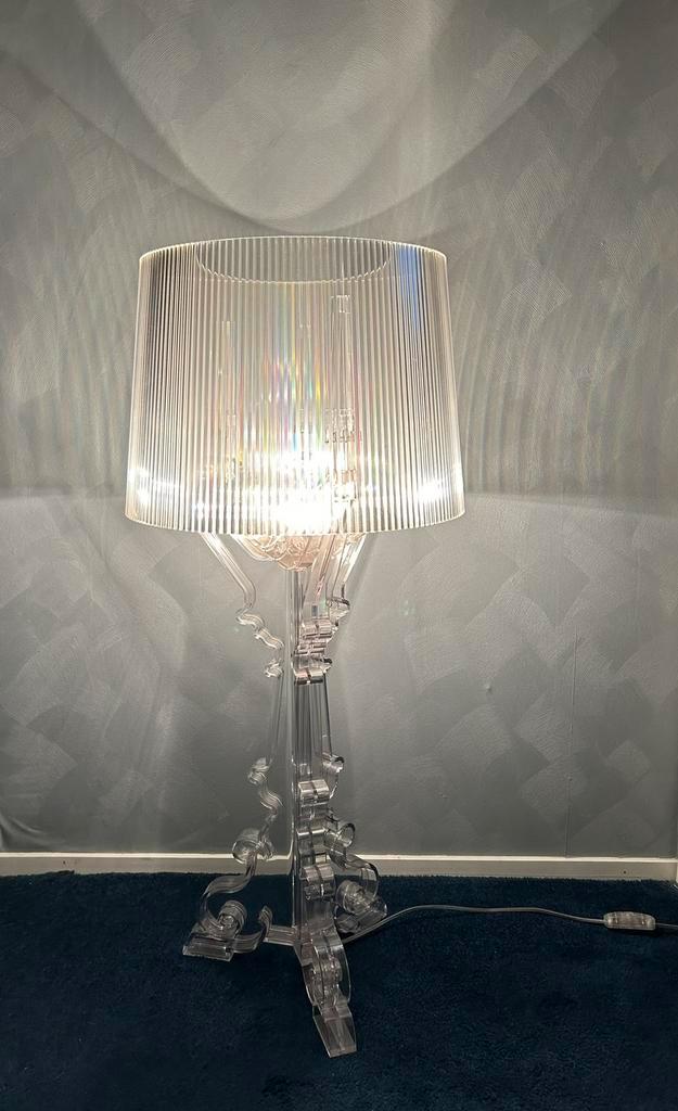 Kartell Bourgie vloerlamp – Ferruccio Laviani, Huis en Inrichting, Lampen | Tafellampen, Zo goed als nieuw, 75 cm of meer, Kunststof