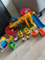 Twee Grote sets Little People (parkeergarage en kermis), Ophalen, Zo goed als nieuw
