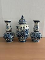 KASTSTEL Delfts Blauw Puntgaaf Handgeschilderd nr. 212 / 213, Antiek en Kunst, Ophalen