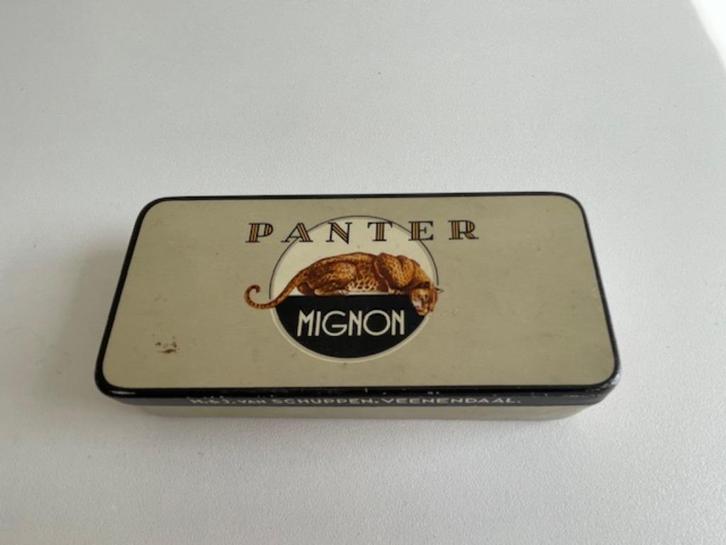 Vintage sigarendoosje / oud blikje sigaren panter mignon., Verzamelen, Rookartikelen, Aanstekers en Luciferdoosjes, Gebruikt, Tabaksdoos of Verpakking