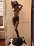 Bronzen beeld, half mooie dame in hotpants,, Antiek en Kunst, Antiek | Koper en Brons, Ophalen of Verzenden