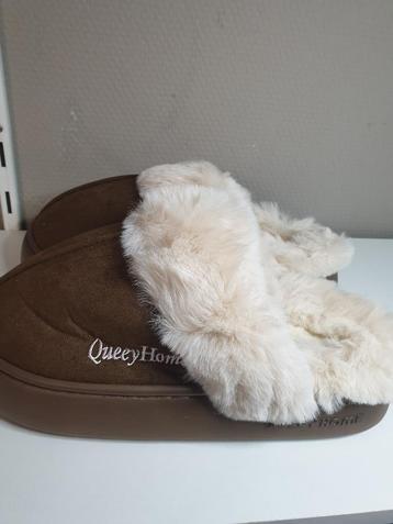 Winterpantoffels dartk coffee 40/41 beschikbaar voor biedingen