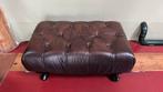 Leren Chesterfield poef/hocker/voetenbank/kruk, Antiek en Kunst, Antiek | Meubels | Stoelen en Banken, Ophalen