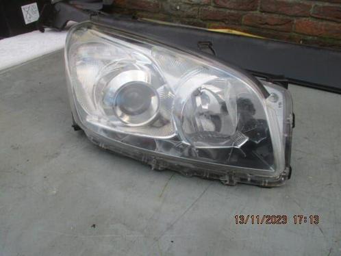 rechter koplamp Toyota RAV 4, Auto-onderdelen, Verlichting, Toyota, Gebruikt, Ophalen of Verzenden