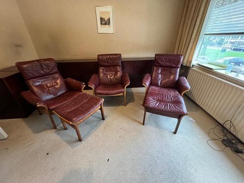 G-möbel Fauteuil drie stuks + 2x voetenbank, Huis en Inrichting, Fauteuils, Gebruikt, Hout, Leer, Ophalen