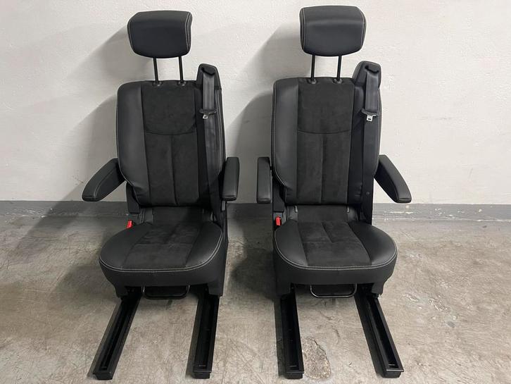2 nieuwe Stoelen Renault Espace IV, Bus, Oldtimer, Camper., Auto-onderdelen, Interieur en Bekleding, Amerikaanse onderdelen, Citroën