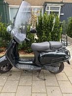 Scooter Capri 2021 Capri V20, Fietsen en Brommers, Snorfietsen en Snorscooters, Ophalen of Verzenden, Zo goed als nieuw, Benzine