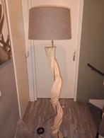 Kamer lamp mooie liaan er omheen, Ophalen, Zo goed als nieuw, Hout, Minder dan 100 cm