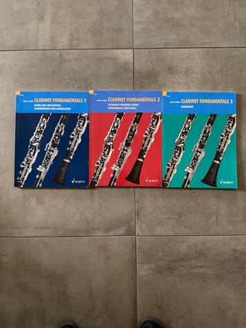 Klarinetmethode en -concerten, -sonates e.d. beschikbaar voor biedingen