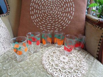 6 Vintage Franse Sap Glazen Fruit ** Mimosa ** beschikbaar voor biedingen