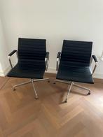 Vitra - EA107 stoel leer Nero, onderstel verchroomd, Ophalen, Zo goed als nieuw, Zwart, Bureaustoel