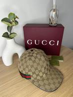 Gucci pet beige classic, Ophalen of Verzenden, Zo goed als nieuw, One size fits all