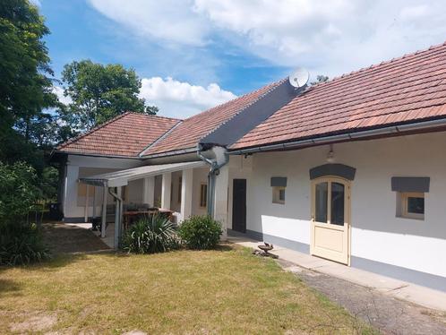 Huis te koop met gastenhuis en zwembad in Hongarije, Huizen en Kamers, Buitenland, Woonhuis, Dorp