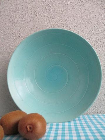 Mooie Vintage Schaal Retro beschikbaar voor biedingen