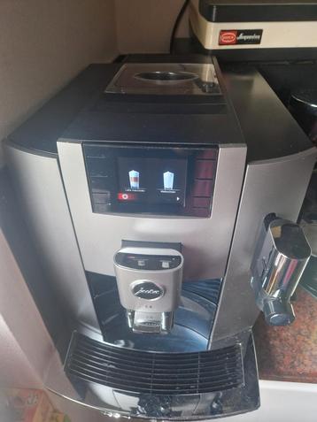 Jura E8 koffiemachine beschikbaar voor biedingen