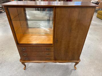 Queen Ann Kastje - Hoog Dressoir met Spiegelwand beschikbaar voor biedingen