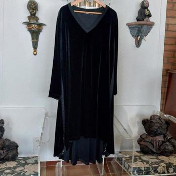 Jurk/Tuniek van het merk Mat Fashion.  Maat L. (48/50) beschikbaar voor biedingen