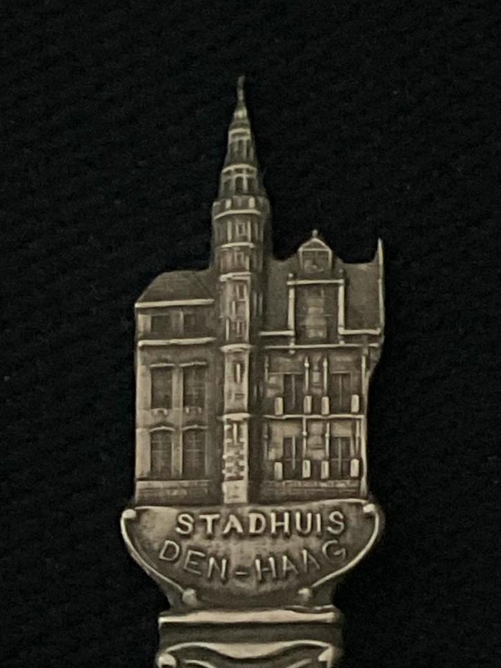 Lepeltje uit Den Haag, Antiek en Kunst, Antiek | Bestek, Ophalen of Verzenden