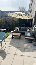 Witte parasol met voet, Tuin en Terras, Ophalen, Zo goed als nieuw, Zweefparasol