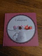Cake Pops - 40 Recepten voor heerlijke traktaties!, Boeken, Ophalen of Verzenden