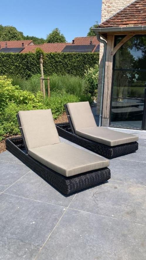Design ligbedden nu ook met wit en zwart onderstel uit voorr, Tuin en Terras, Tuinmeubel-accessoires, Nieuw, Verzenden