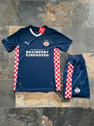 PSV Eindhoven 25/26 Uit Set beschikbaar voor biedingen