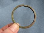 Middeleeuwen . armband - ca. 1300 jaar oud - bodemvondst, Sieraden, Tassen en Uiterlijk, Antieke sieraden, Ophalen of Verzenden
