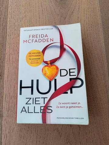 De hulp ziet alles- Freida MCFadden beschikbaar voor biedingen
