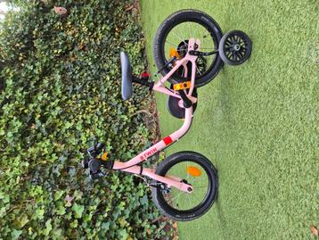 ZGAN!!! B'twin 14 inch kinderfiets beschikbaar voor biedingen