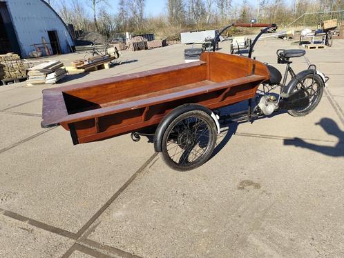 prachtige bakbrommer, vintage, authentieke bakfiets Lely, Fietsen en Brommers, Brommers | Oldtimers, Overige merken, Ophalen
