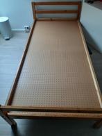 IKEA grenen bed 90 x 200 cm, Huis en Inrichting, Slaapkamer | Bedden, Gebruikt, Ophalen, 200 cm