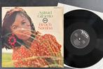 ASTRUD GILBERTO - Beach samba ( LP ), Cd's en Dvd's, Vinyl | Jazz en Blues, 1960 tot 1980, Ophalen of Verzenden, Zo goed als nieuw