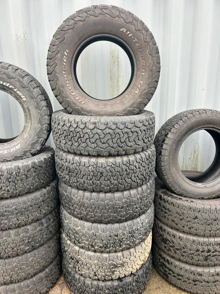 7x Bf Goodrich All Terrain 285-70-17, Auto-onderdelen, Banden en Velgen, Band(en), All Season, 17 inch, 285 mm, Terreinwagen, Gebruikt