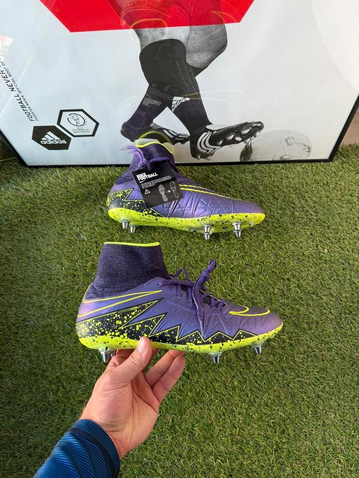 Nike Hypervenom voetbalschoenen, Sport en Fitness, Voetbal, Schoenen, Maat XS of kleiner, Ophalen of Verzenden