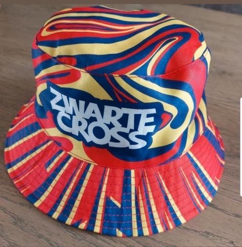 Zwarte cross 2025 Groeven & Stoeven buckethat nieuw, Kleding | Heren, Hoeden en Petten, Nieuw, One size fits all, Ophalen of Verzenden