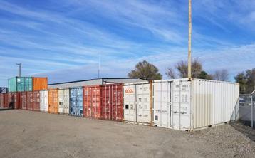 Opslagcontainer te huur opslag zeecontainer te Velsen-Noord beschikbaar voor biedingen