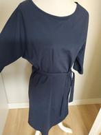 Zusss jurk blauw travelstof S, Kleding | Dames, Jurken, Blauw, Ophalen of Verzenden, Zo goed als nieuw, Knielengte
