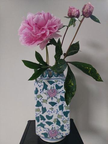 Vintage vaas Chinees BLOSSOM BROCANTE beschikbaar voor biedingen
