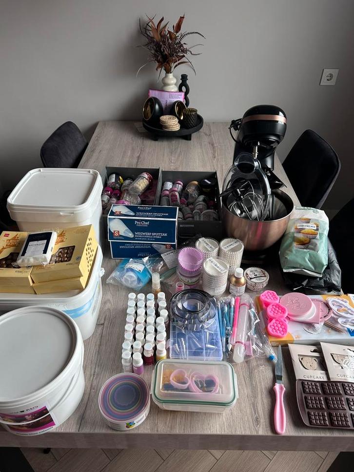 Bak spullen, Hobby en Vrije tijd, Taarten en Cupcakes maken, Bakvorm, Ophalen