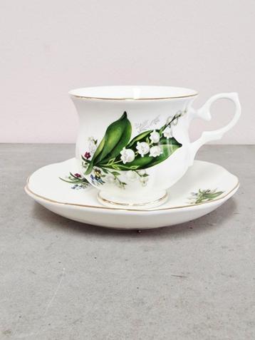 Bone China Lelietje van Dalen kop en schotel beschikbaar voor biedingen