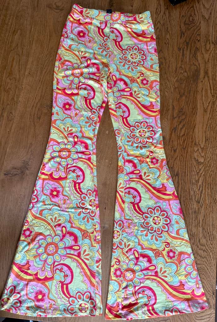 Kleurrijke gebloemde flared broek maat 170-176, Ophalen of Verzenden, Zo goed als nieuw, 170 of groter, Meisje