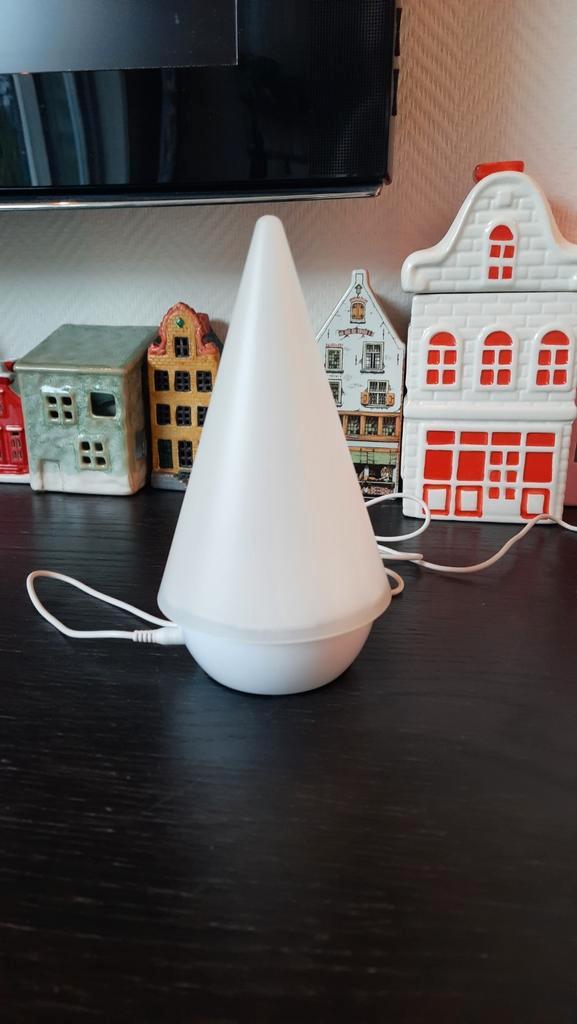 Dennenboom ikea type stråla, lees de beschrijving., Huis en Inrichting, Lampen | Tafellampen, Zo goed als nieuw, Minder dan 50 cm